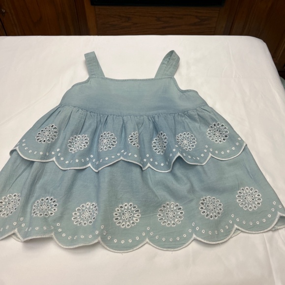 NWT Tucker & Tate Girls Sz. 8 Distressed, Light Blue, Tiered Denim Fabric Top. - Picture 6 of 12